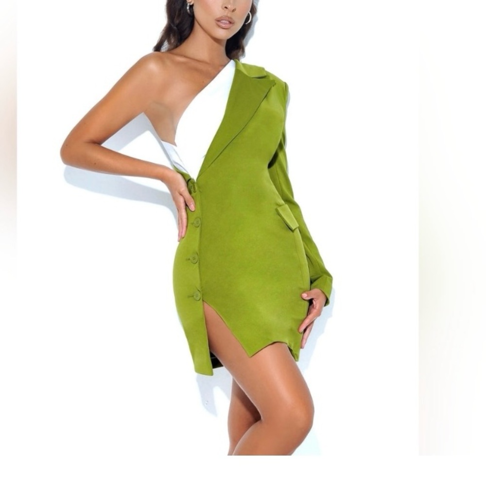 MISS CIRCLE Olive Green One Sleeve Blazer Dress NWT 💚
